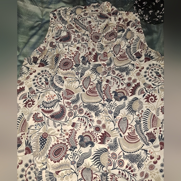 LOFT Tops - Loft blouse tank